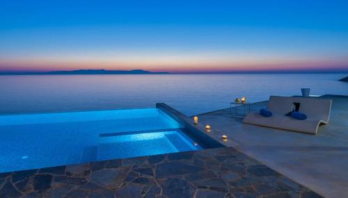Luxury seafront design villa Kyma in Tersanas Owner listing