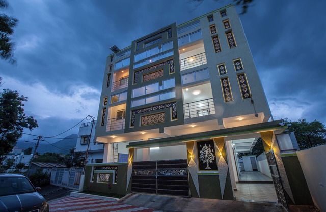 Luxury Service Apartment Near IshaYoga Coimbatore. Beautiful Mountien View Rooms