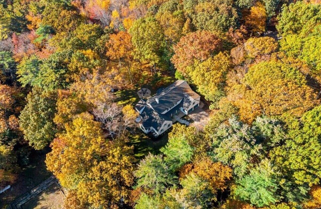 Luxury Single-Family Home | Chapel Road Estate