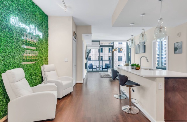Luxury Sky Views In Buckhead