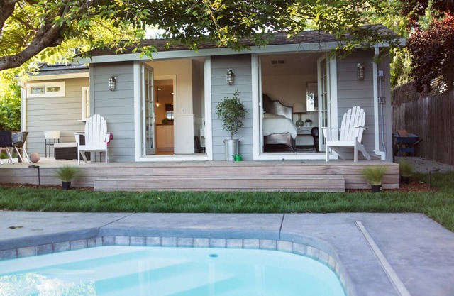 Lujo Sonoma Cottage: Santuario con piscina! Cerca de la plaza y Bodegas