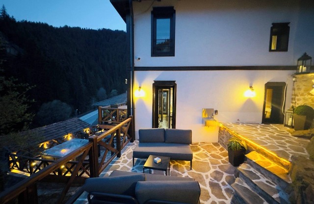 Luxury SPA Villa Mezinska with Jacuzzi, Sauna, and Stunning Views