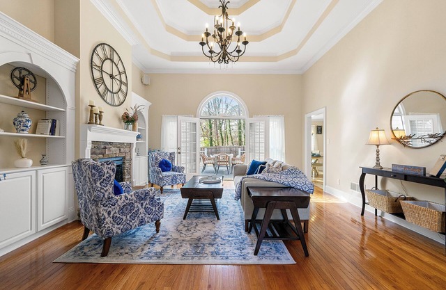 Luxury 5 Beds - Jacuzzi / Game Room/Theater/Fire Pit