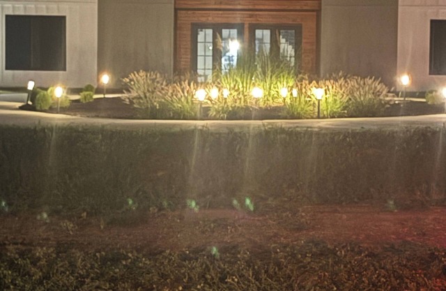 LUXURY STAY ,Couples,Friends Stay on 15 acres Awesome setting and decor