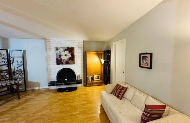 Luxury Stay With Modern Amenities at Surrey Central.
