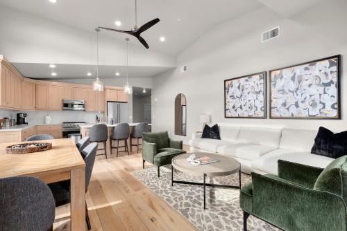 Luxury Stays Club 301, Lovely 3br condo, New Deer Valley 1 min, Park City 10 min