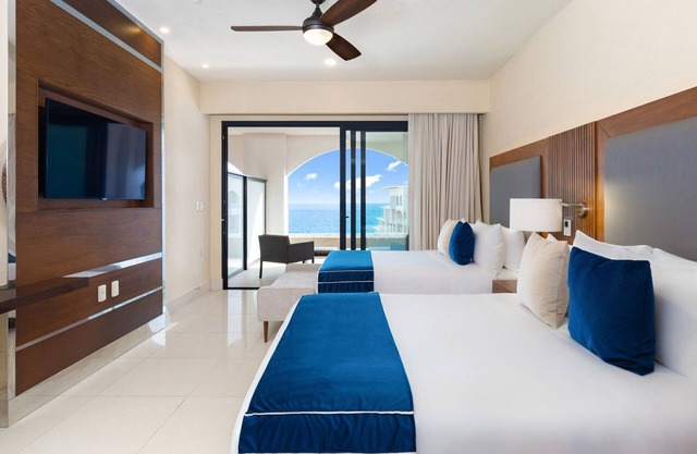 Luxury Studio Los Cabos Resort
