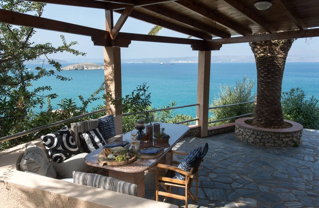 Estudio de lujo con impresionantes vistas al mar y piscina