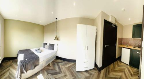Luxury studios next to attractions