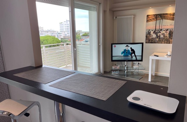 Luxury Suites Collection - Mohair