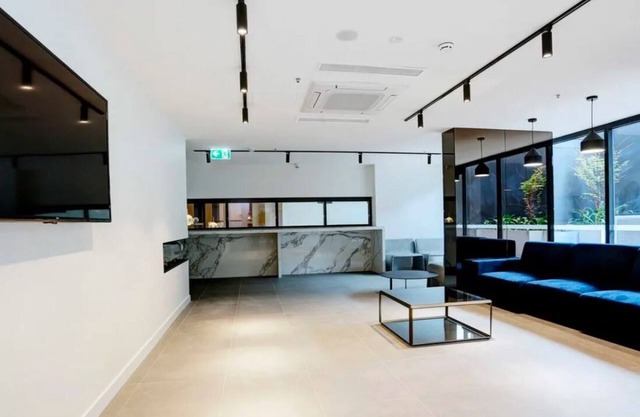 Luxury Suits 3 Bedroom Apartment