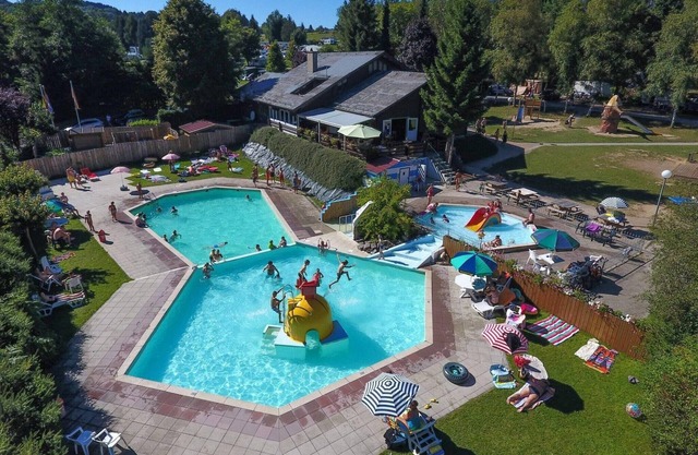 Luxury sunshine tent in Dochamps