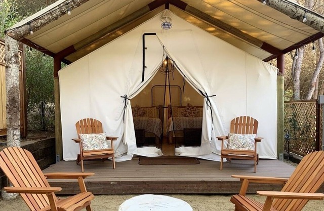 Luxury Tent - Deluxe