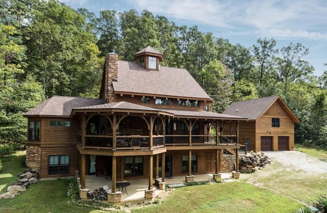 LUXURY Timber Lake Lodge - Nolin Mammoth Cave+View