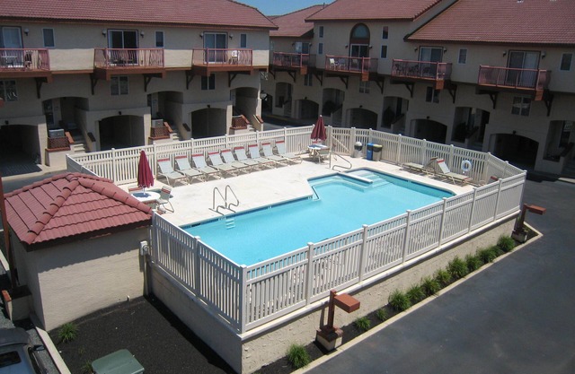 Adosado de lujo - Junto a la playa privada y piscina de domingo a domingo