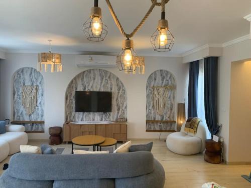 Luxury Twin Villa in Mountain View Ras Elhikma