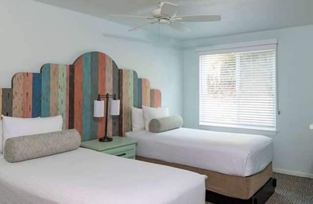 Luxury unit for Comic-Con. full kitchen sleeps 6