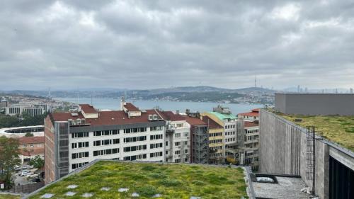 Luxury Unit with Sea View Taksim Square