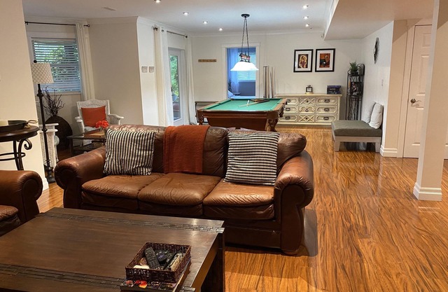Luxury Vacation or family visits close to Vancouver, mountains, lakes and ocean