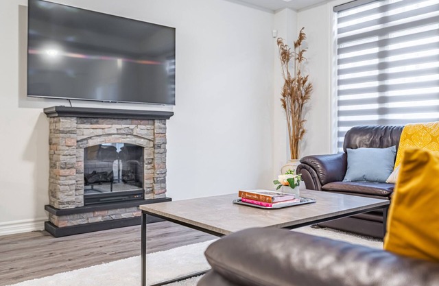 Luxury Villa 5BR-4.5 Bath