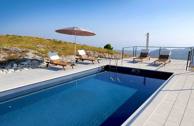 Luxury Villa Branko with private pool near Dubrovnik