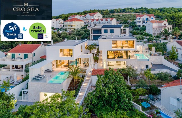 Luxury Villa Complex VITAE & PAX