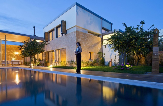 Luxury villa hidden in nature