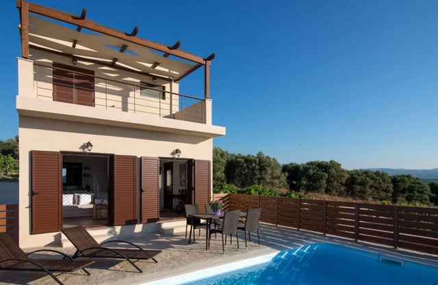 Luxury Villa Malvasia with Seaview and Heated pool