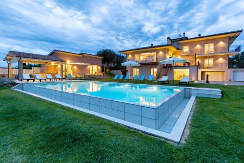 Luxury Villa Spaccasole su Cortona - Sauna & Infinity Pool
