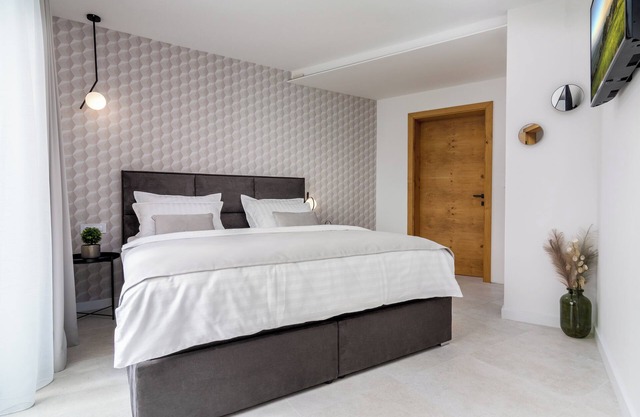Luxury Villa TopHill offers heated infinity pool, Jacuzzi, Sauna, Media room ...