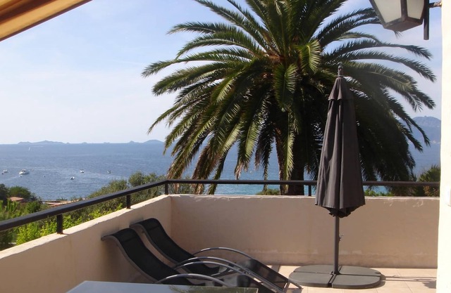 Villa de lujo con piscina privada ubicada en PORTIGLIOLO