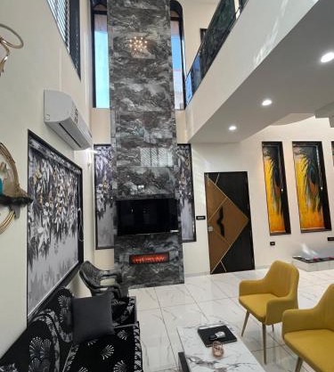Luxury Villa with Scenic Views Private Deck By NRIs For NRIs