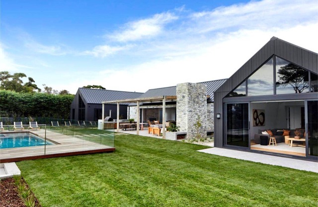 Luxury Villas Flinders Retreat (With Car Parking)