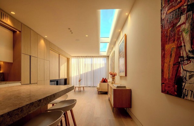 Luxury Villas Sun Kiss (With Car Parking)