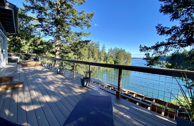 Orcas Island Waterfront Estate