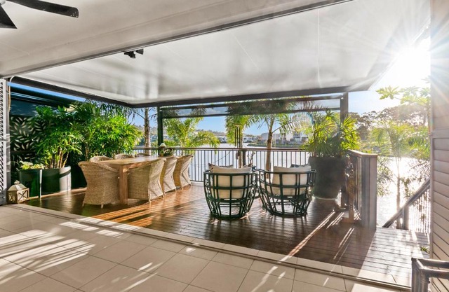 Luxury Waterfront Living In the heart of Sunshine Coast.