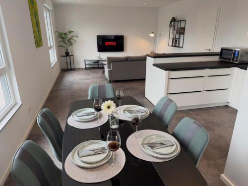Luxus-Penthouse mit Terrasse & Klima