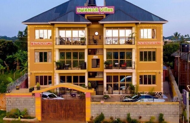 Lwanar Villas and Apartments