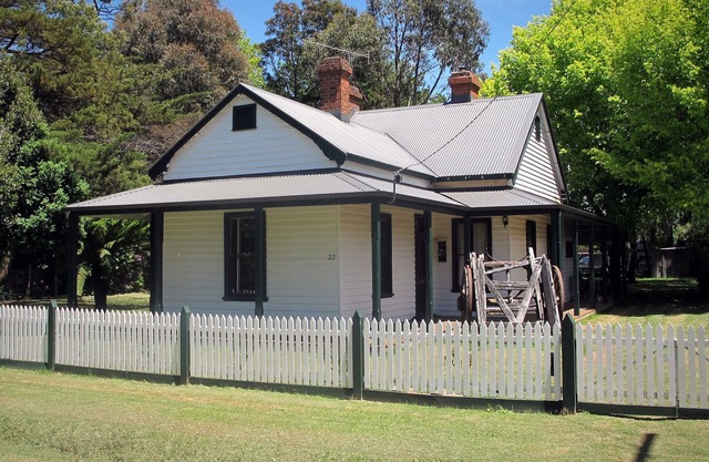 Lynden Cottage - construido en 1884 en el corazón de Trentham