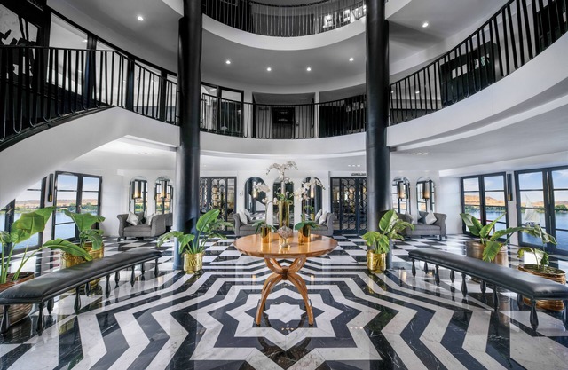 Mövenpick MS Hamees