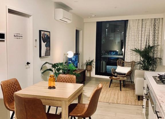 M-City 2 BR and 2 BA Apartment with Parking
