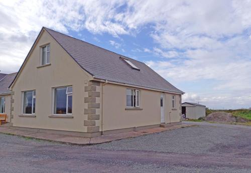 M038 Accony, Louisburgh