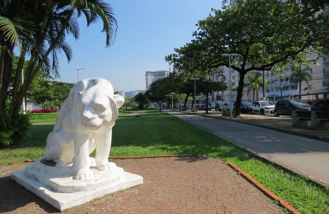 Ma105 - Frente al mar, Gonzaga, Santos / SP