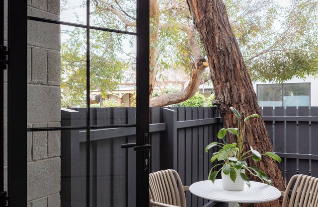 MAC Richmond by Melbourne Apartment Collection