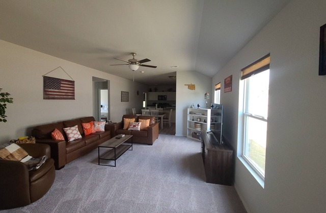 Mac's Cozy Farmhouse