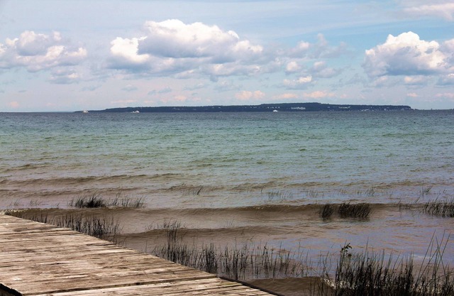 Mackinac Lake Trail Motel