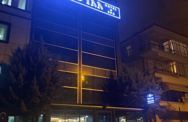 Mad Inn Hotel & Spa