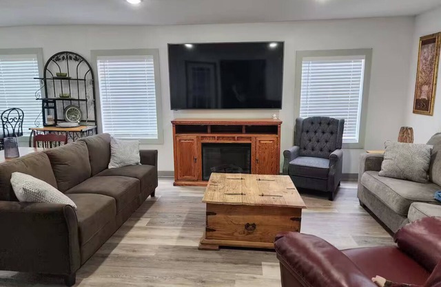 Madea's Place Unit B