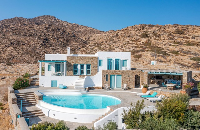 Magganari View Villa - ¡Descubre la máxima felicidad del verano!