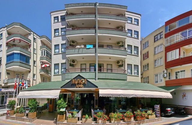 Magi Apart Hotel